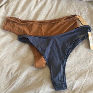 SKIMS 2 pack thong 1)Fits Everyone-Copper 2)Dipped Front -Deep Royal Size 3X NWT
